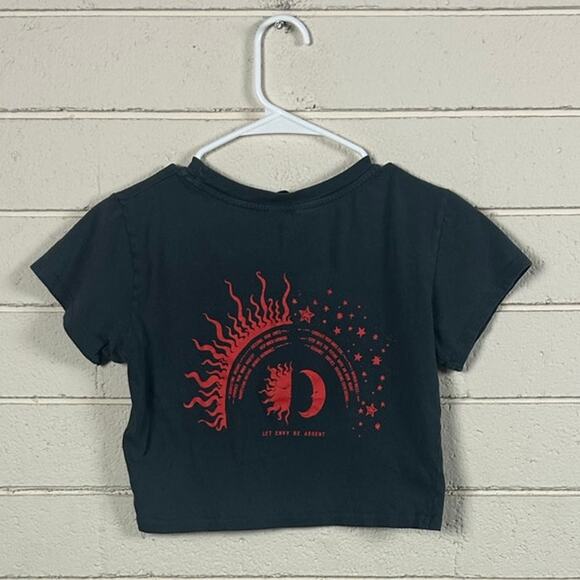 Urban Outfitters Gray Astrology Crop Tee size S - Picture 3 of 8